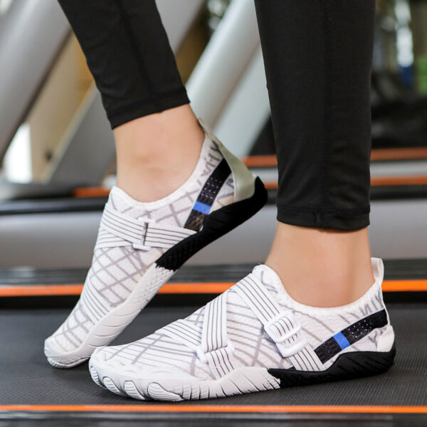 Indoor Fitness Shoes Women's Soft Bottom Shock Absorption - Image 3