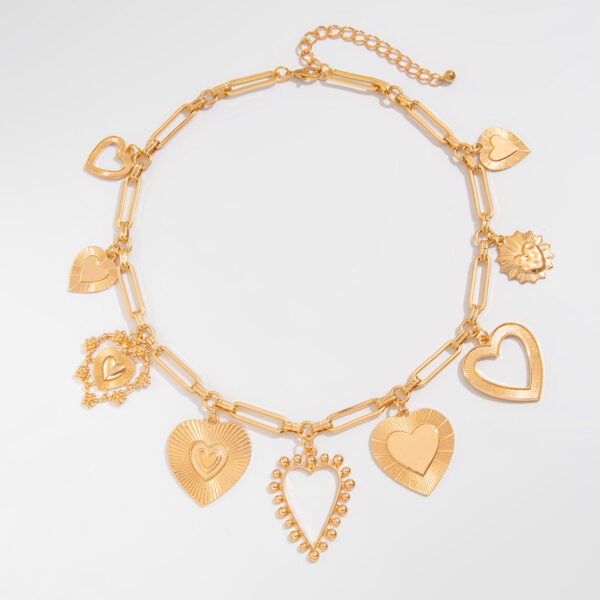 Cold Love Pendant Clavicle Chain Peach Heart Fashion - Image 2