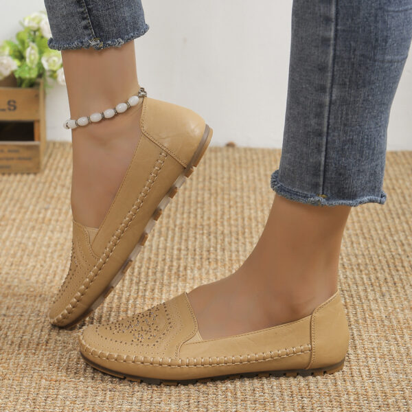 Handmade Stitching Gommino Solid Color Casual Women's Shoes - Image 3
