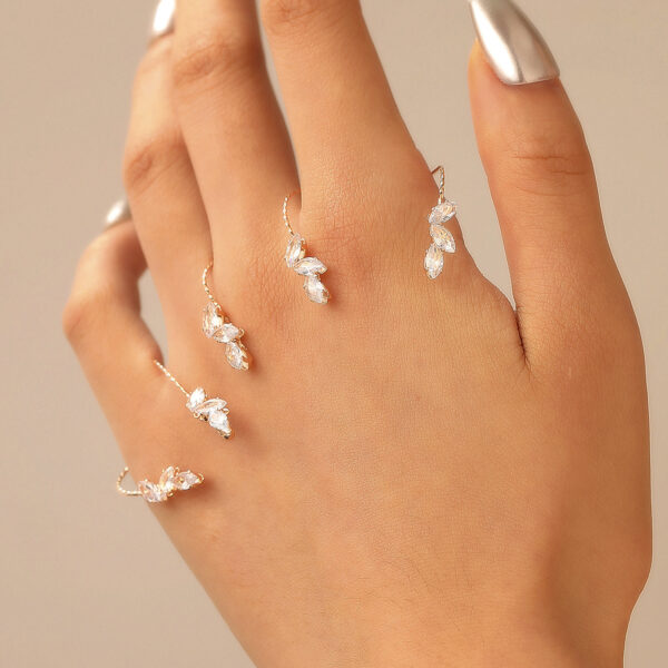 Fashion Simple Zircon Leaves Finger Chain - Image 6