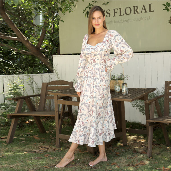 Women's Square Neck Long Sleeved Printed Dress - Image 4
