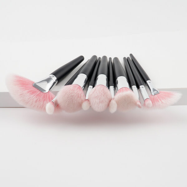 10 beauty makeup brushes - Image 2