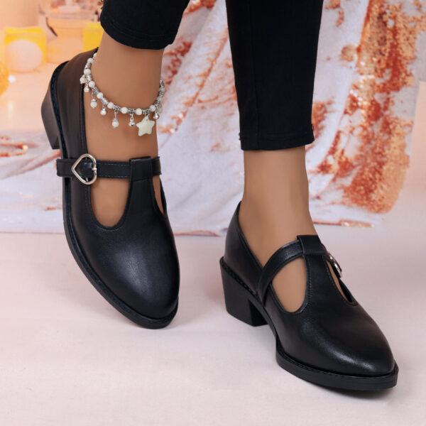Women's Vintage Mary Jane Leather Shoes - Image 2