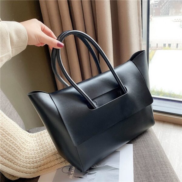 Large Capacity Bag Women's Tote Shoulder Bag - Image 9