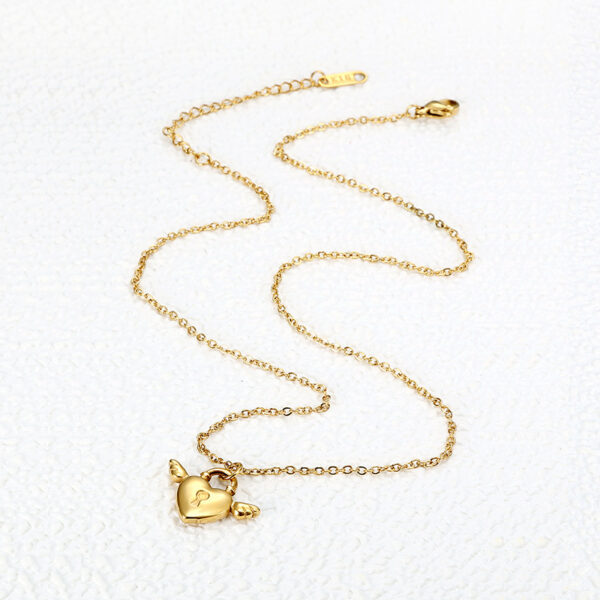 Light Luxury Minority Design Love Angel Wings Pendant Necklace - Image 5