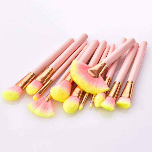 12pcs beauty makeup brushes - Image 6