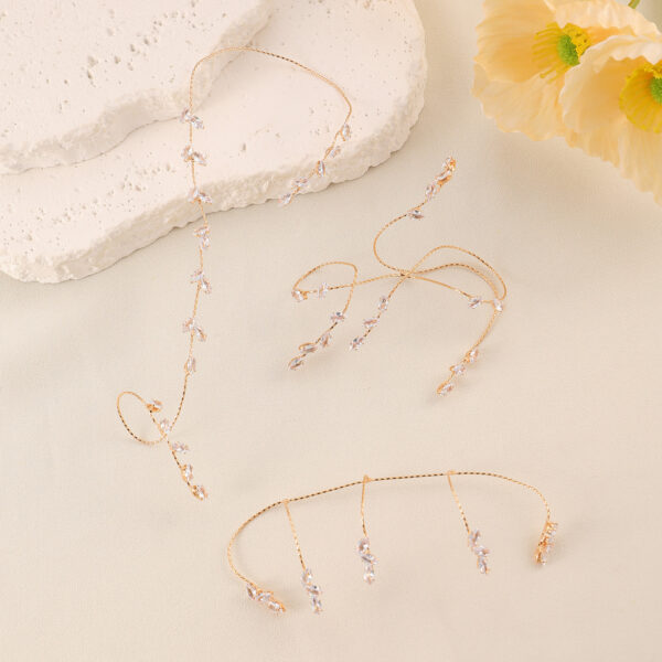 Fashion Simple Zircon Leaves Finger Chain - Image 5