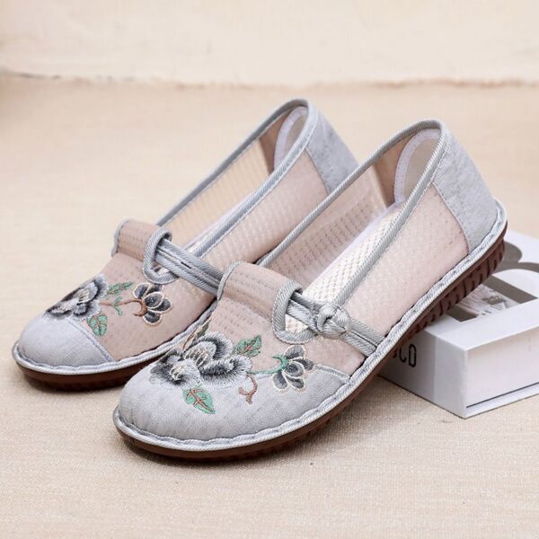 Soft Bottom Ethnic Breathable Embroidered Shoes Middle-aged And Elderly - Image 3