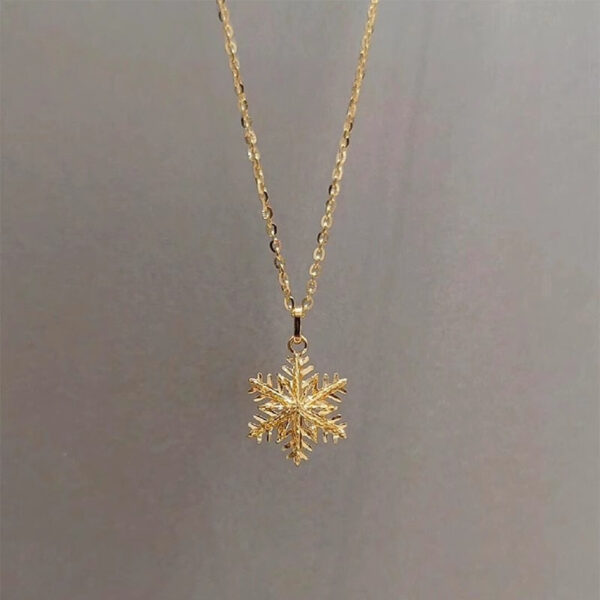 New Chinese Gold Snowflake Pendant Women's Necklace - Image 3