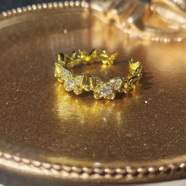 Full Circle Butterfly Light Luxury Temperament Trendy Ring - Image 5