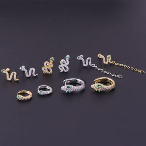 Fine Rod Stainless Steel Green Eyes Zircon Snake Ear Bone Stud