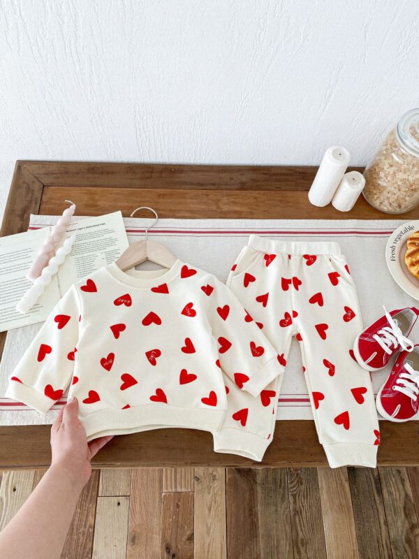 Colored Loving Heart Fashionable Sweater Baby Comfortable Two-piece Suit - Image 5