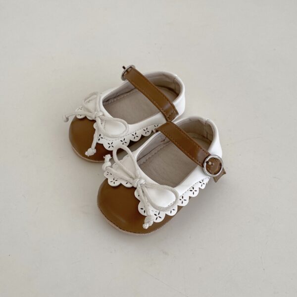 Sweet Cute Baby Girl Shoes Retro Style Bow - Image 2