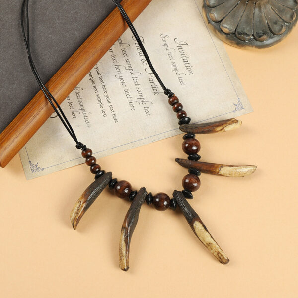 Wild Boar Tooth Necklace Retro Personalized Natural Wooden Bead Tooth Pendant For Men And Women - Image 4