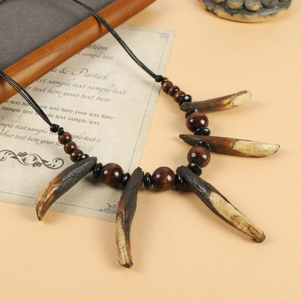 Wild Boar Tooth Necklace Retro Personalized Natural Wooden Bead Tooth Pendant For Men And Women - Image 2
