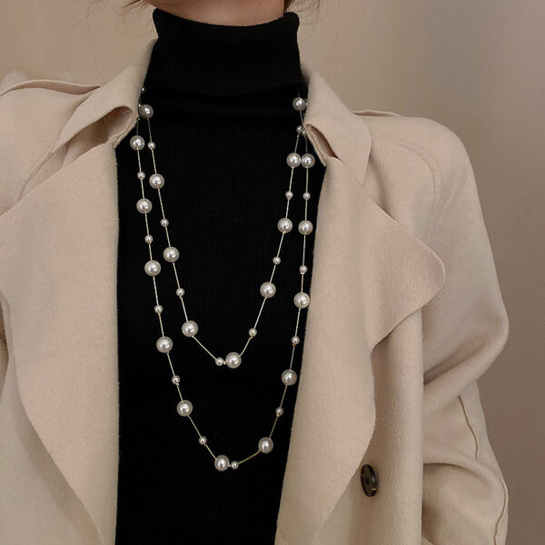 Irregular Long Pearl Necklace Niche - Image 3