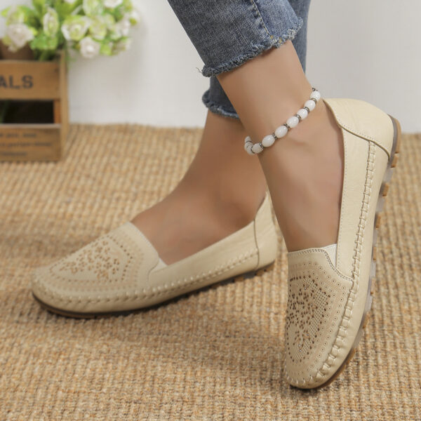 Handmade Stitching Gommino Solid Color Casual Women's Shoes - Image 4