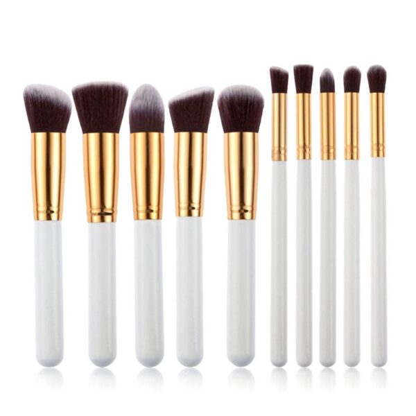 Unleash Your Beauty Complete Kit For Flawless Makeup - Image 5